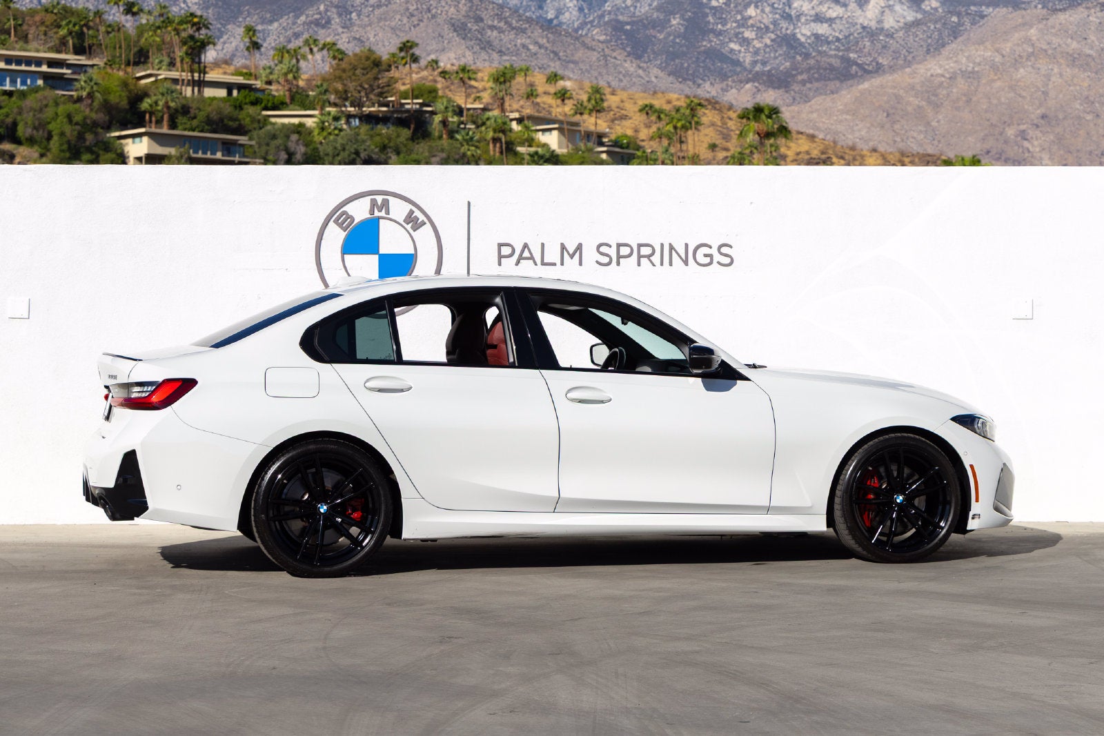2024 BMW 330i 330i