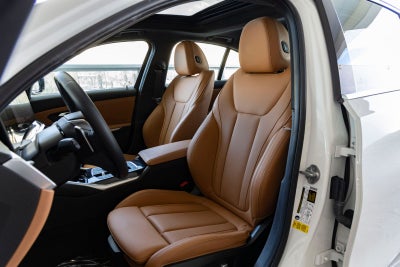 2024 BMW 330i 330i