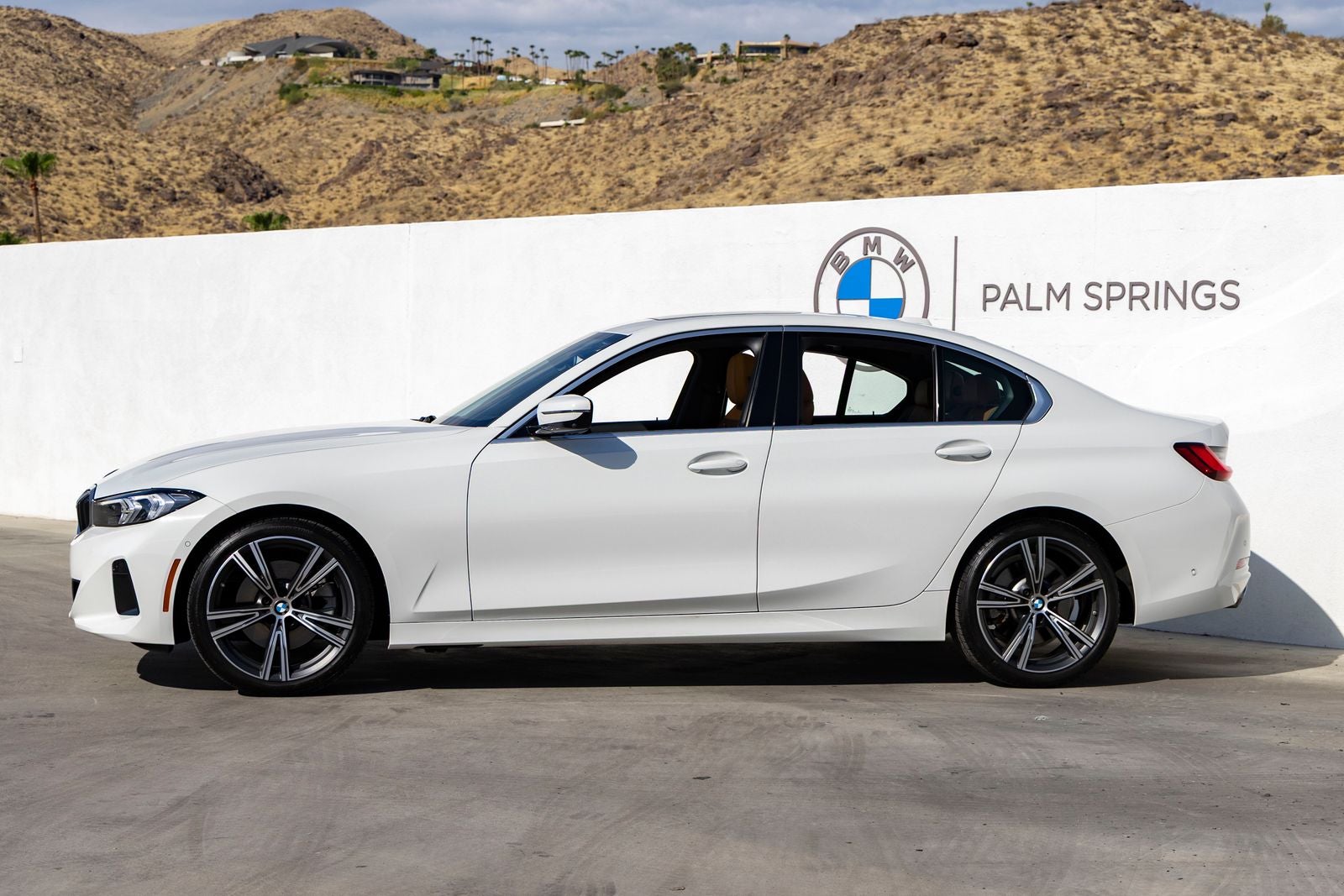 2024 BMW 330i 330i