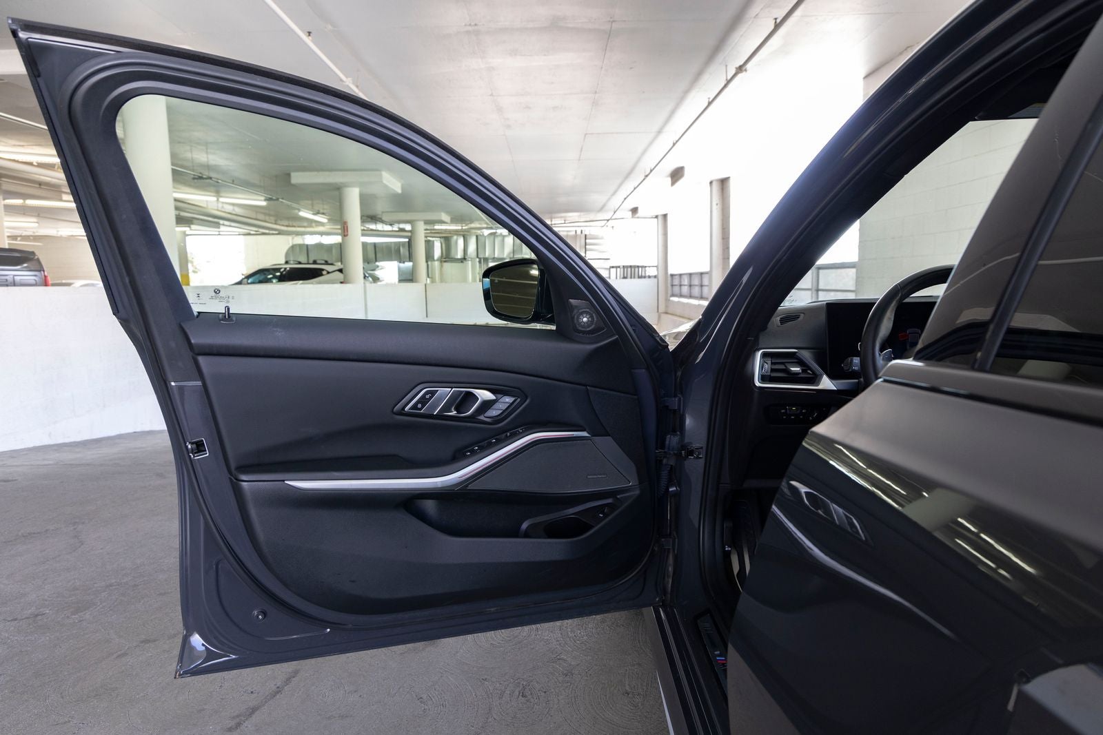 2023 BMW 330i 330i