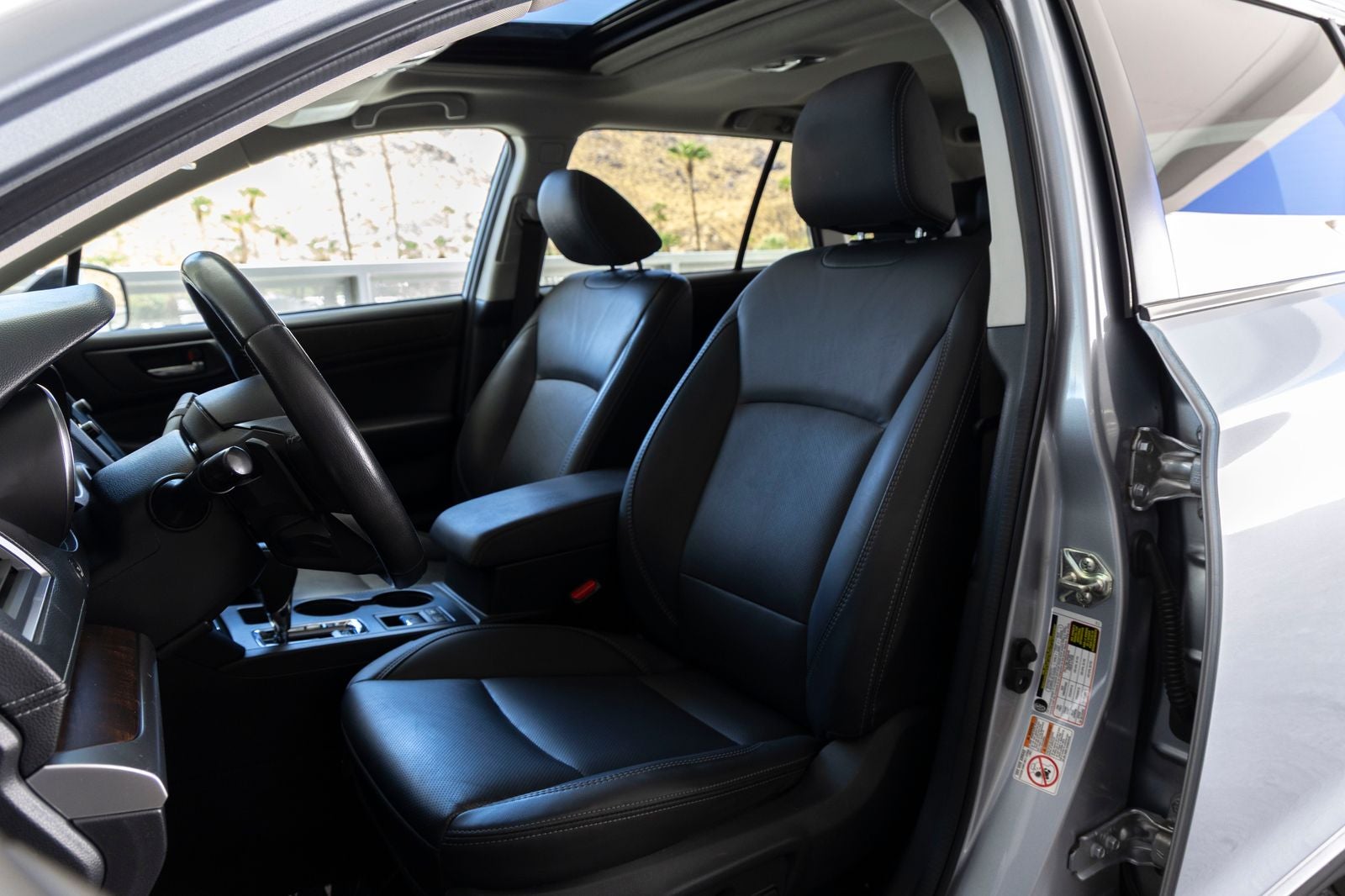 2019 Subaru Outback Limited - Photo 16