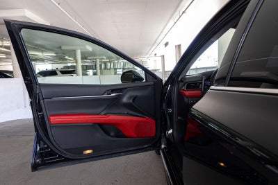 2021 Toyota Camry Hybrid XSE