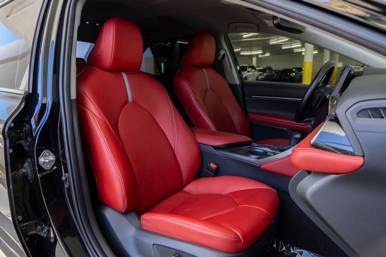 2021 Toyota Camry Hybrid XSE