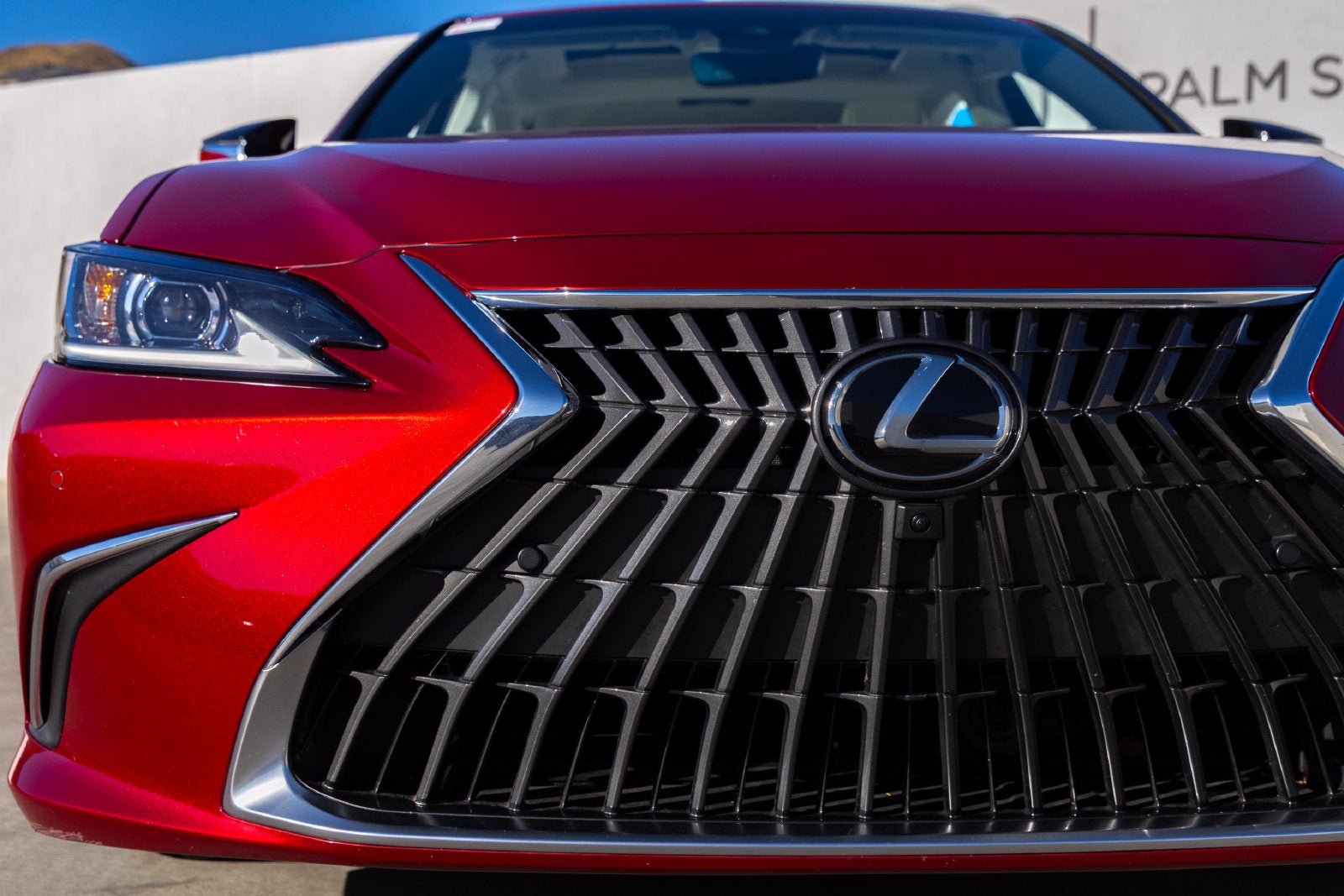 2024 Lexus ES 300h Luxury