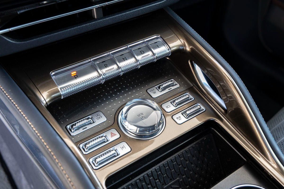 2026 Lincoln Nautilus Black Label