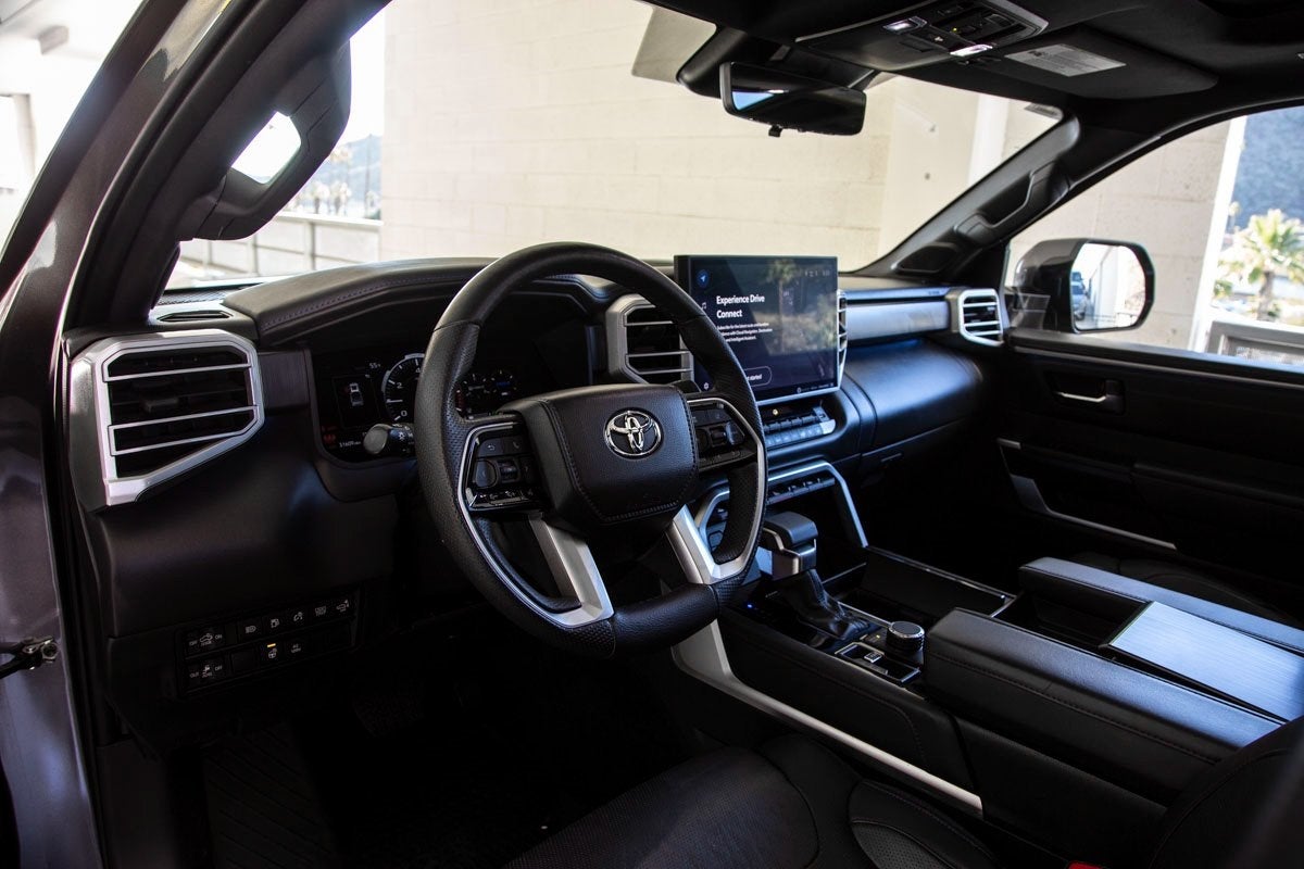 2022 Toyota Tundra Hybrid Platinum