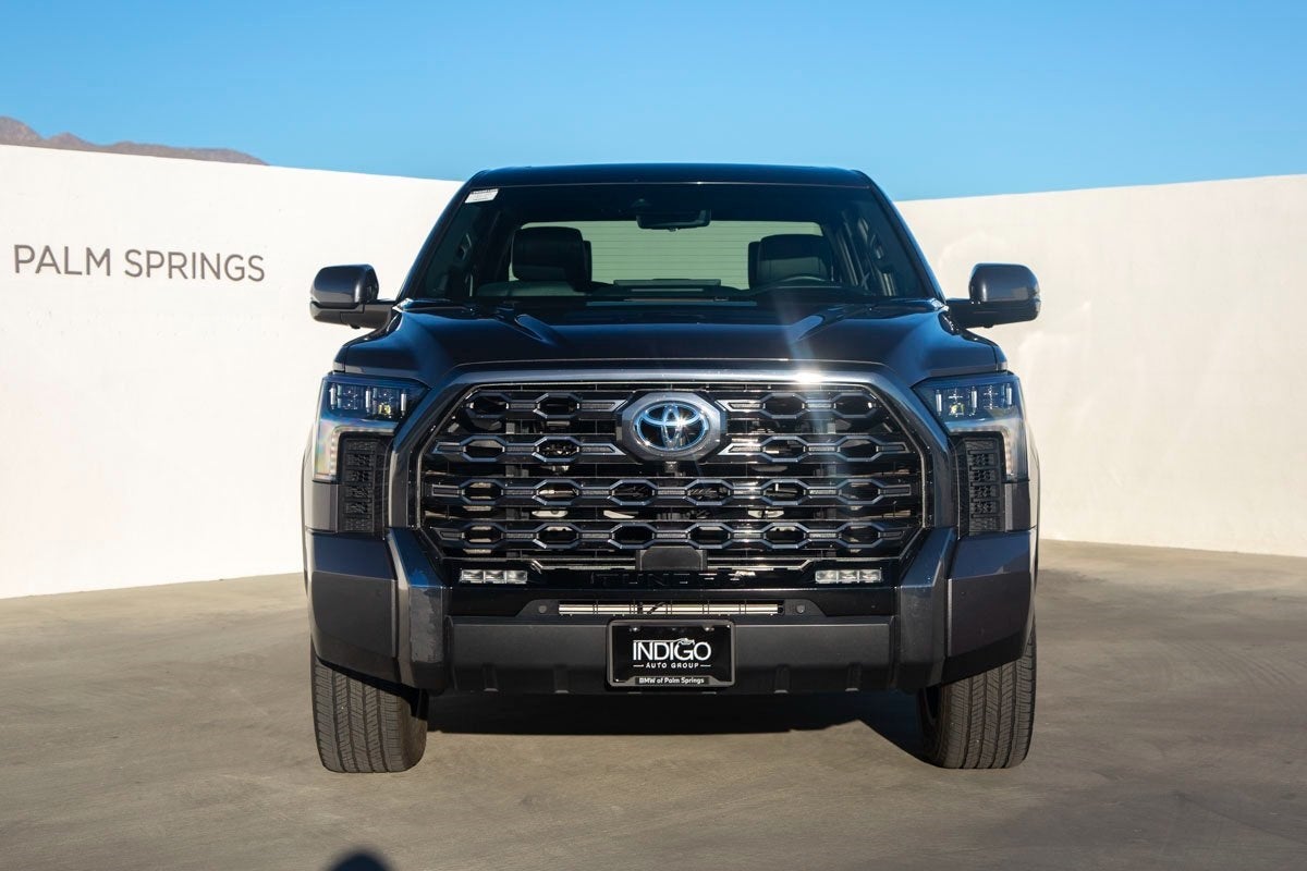 2022 Toyota Tundra Hybrid Platinum