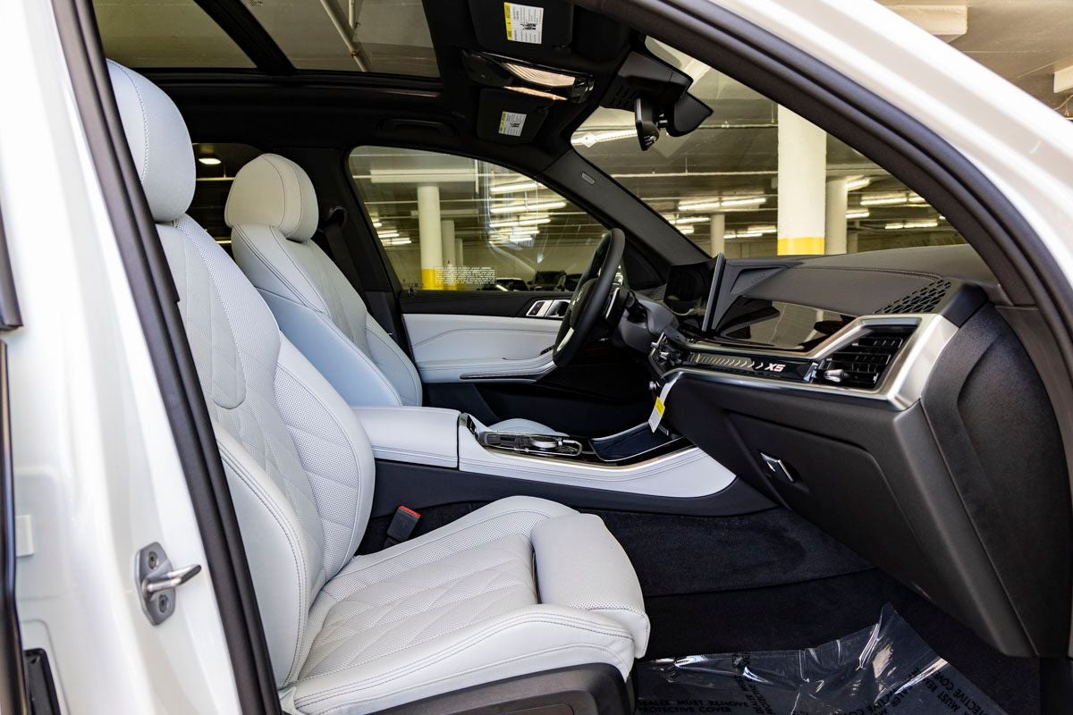 2026 BMW X5 sDrive40i