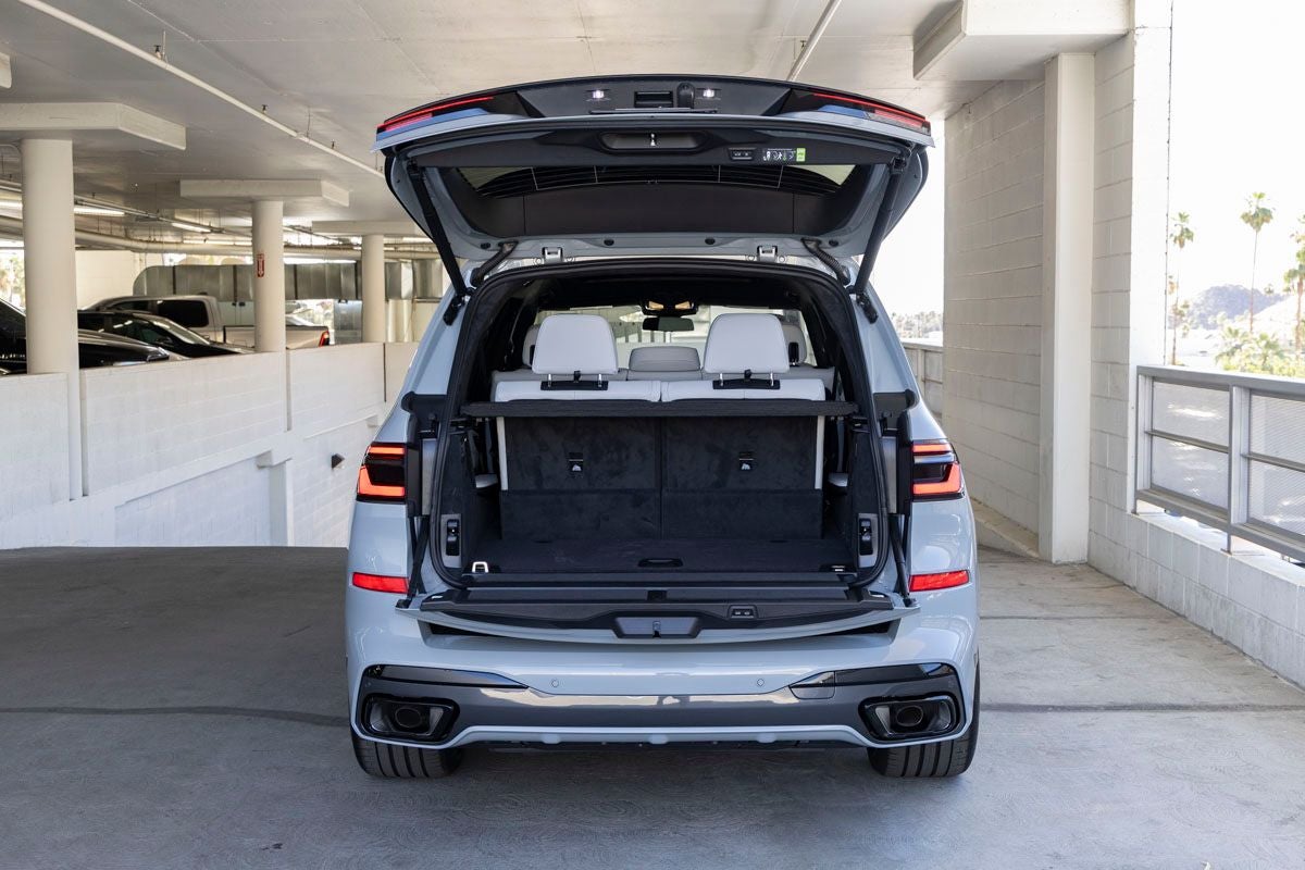 2027 BMW X7 xDrive40i