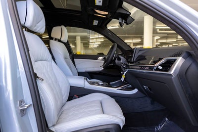 2027 BMW X7 xDrive40i
