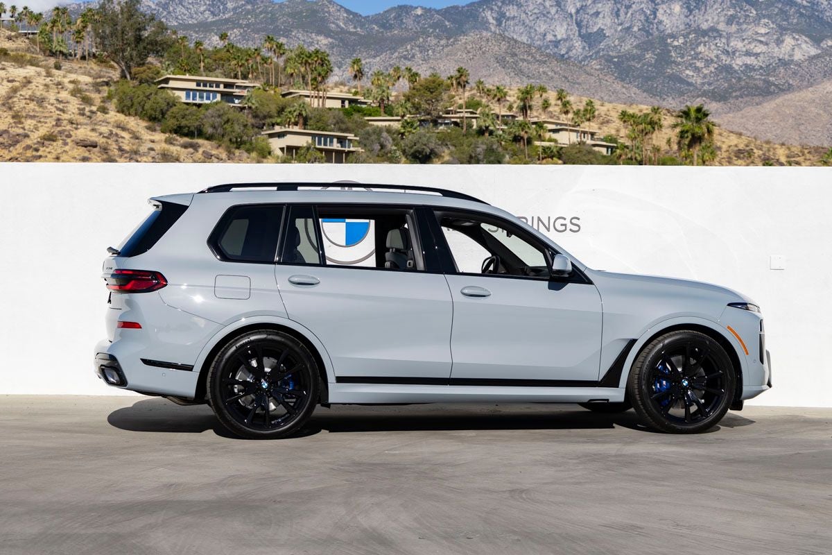 2027 BMW X7 xDrive40i