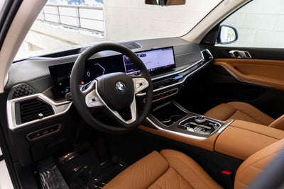 2024 BMW X7 xDrive40i