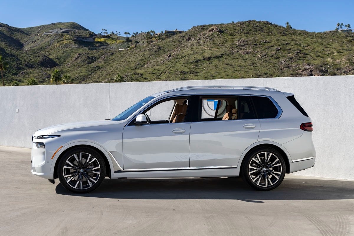 2024 BMW X7 xDrive40i