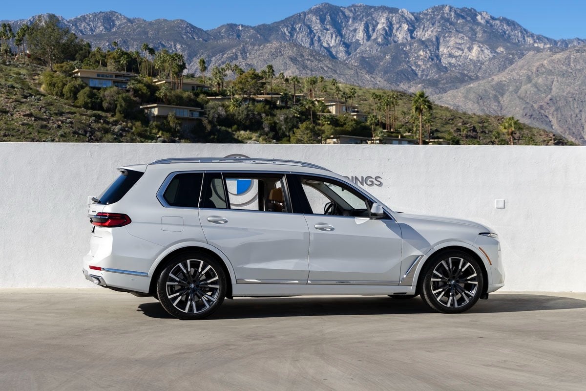 2024 BMW X7 xDrive40i