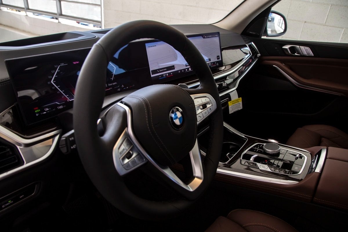 2026 BMW X7 xDrive40i