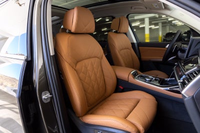 2027 BMW X7 xDrive40i