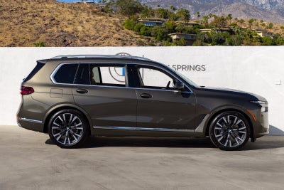2027 BMW X7 xDrive40i
