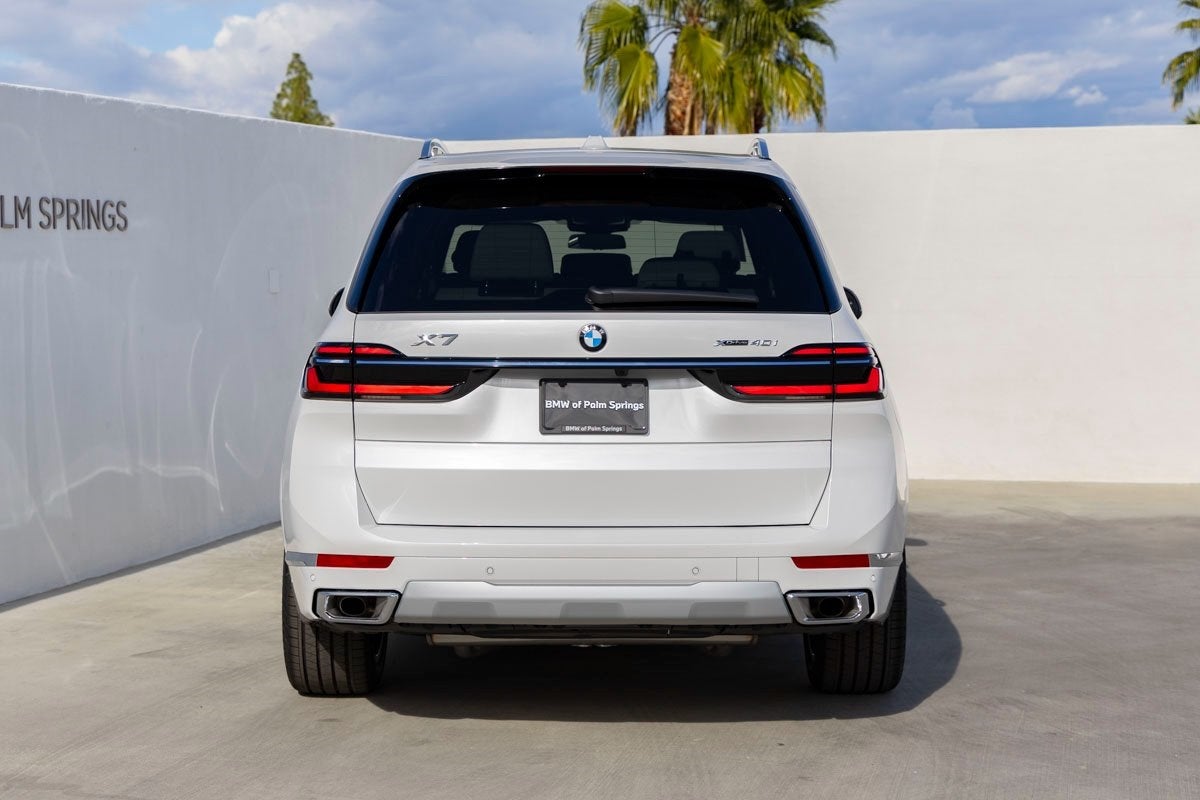 2026 BMW X7 xDrive40i
