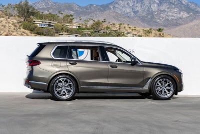 2027 BMW X7 xDrive40i