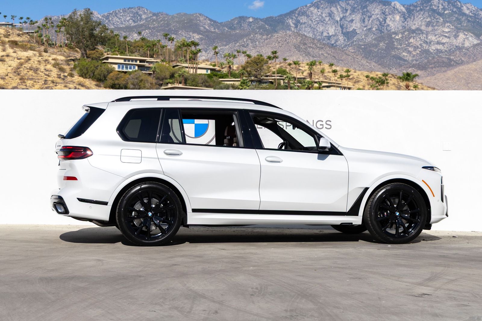 2027 BMW X7 xDrive40i