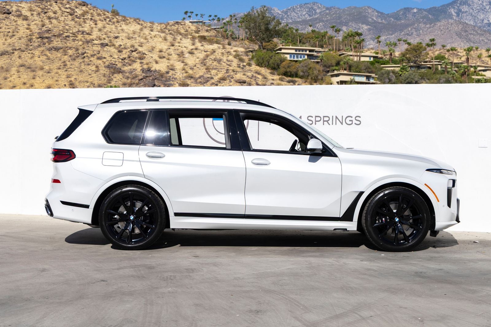 2027 BMW X7 xDrive40i