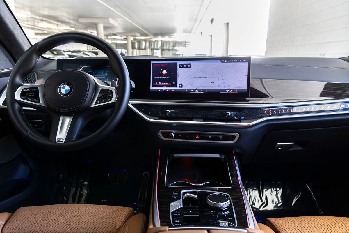 2024 BMW X7 xDrive40i
