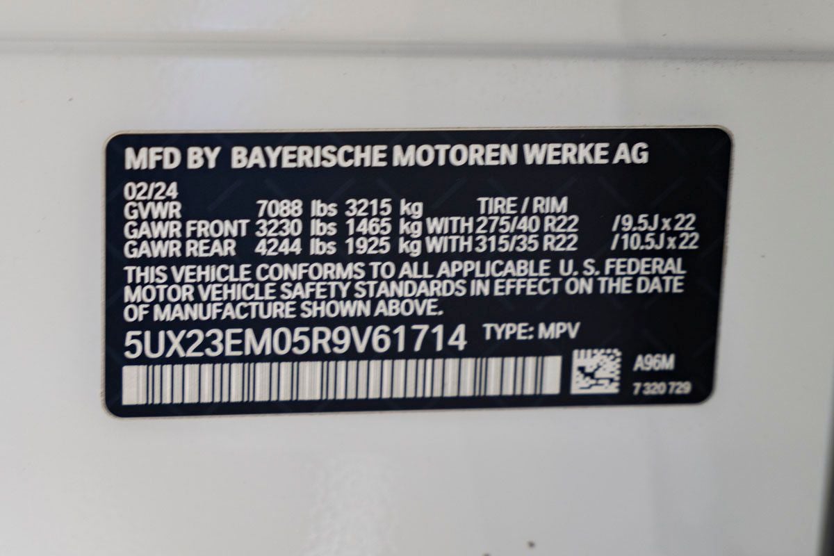 2024 BMW X7 xDrive40i
