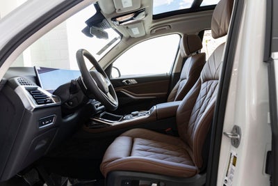 2027 BMW X7 xDrive40i