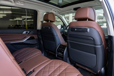 2027 BMW X7 xDrive40i
