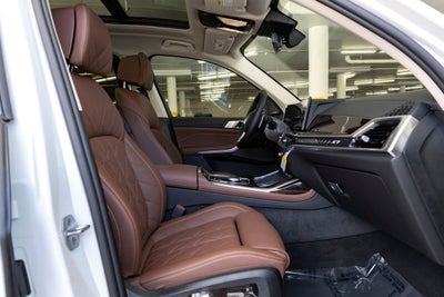 2027 BMW X7 xDrive40i