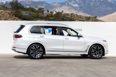 2027 BMW X7 xDrive40i