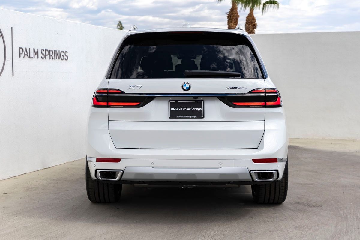 2027 BMW X7 xDrive40i