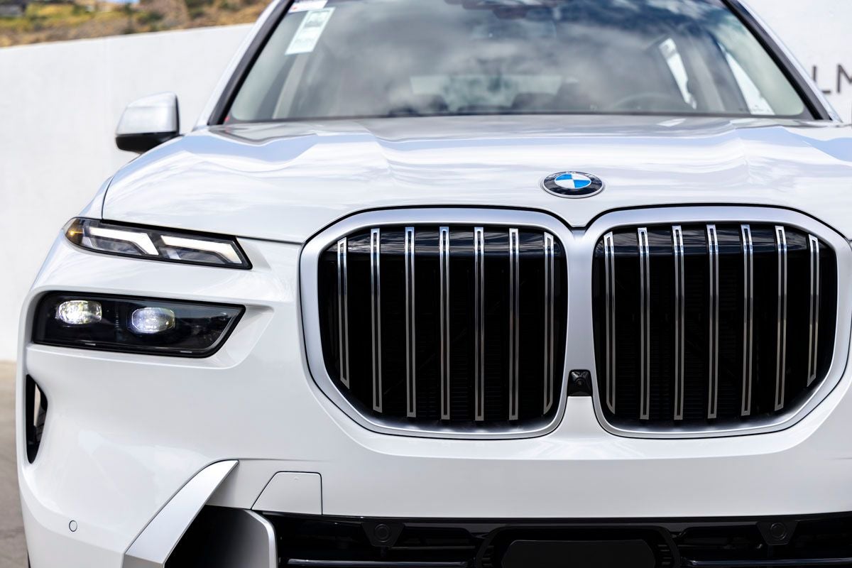 2027 BMW X7 xDrive40i