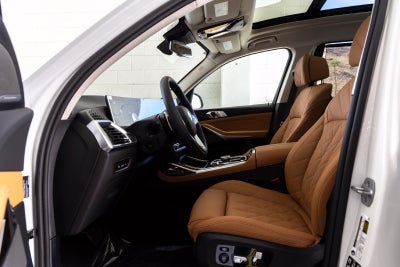 2027 BMW X7 xDrive40i