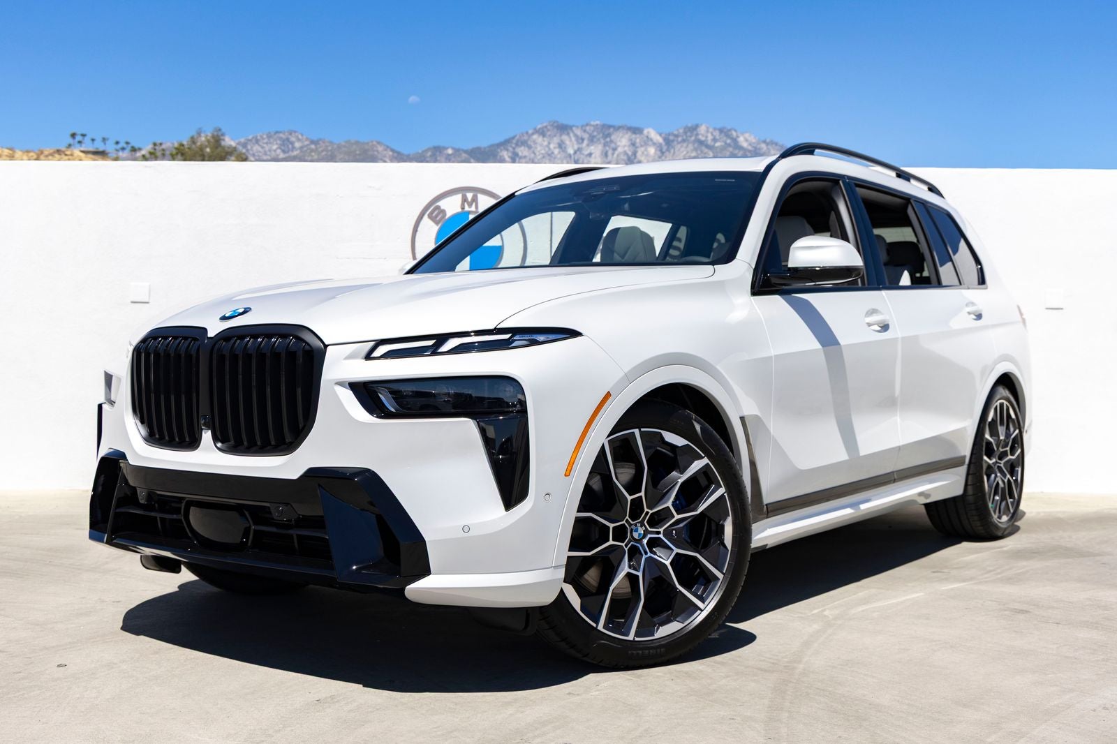 2027 BMW X7 xDrive40i