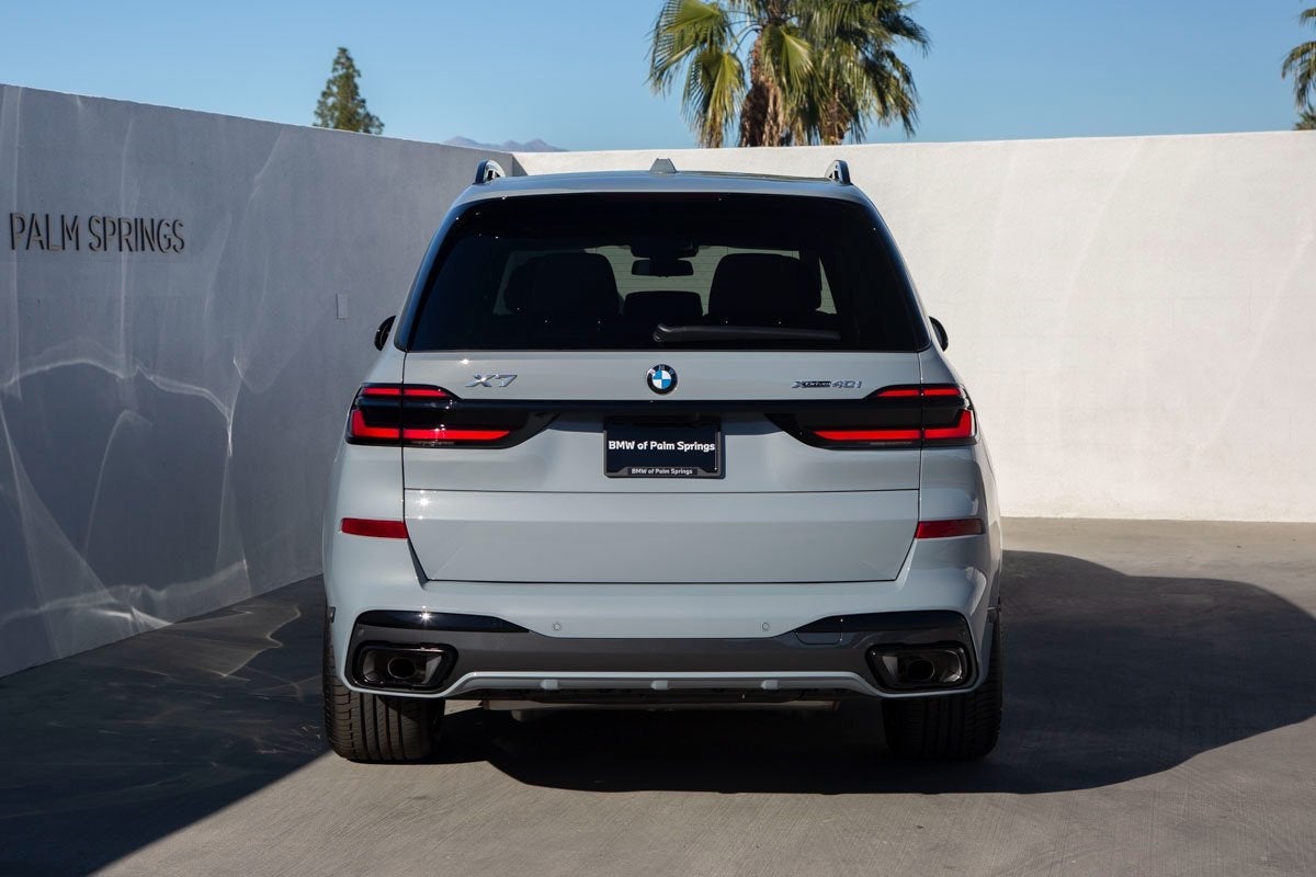 2026 BMW X7 xDrive40i