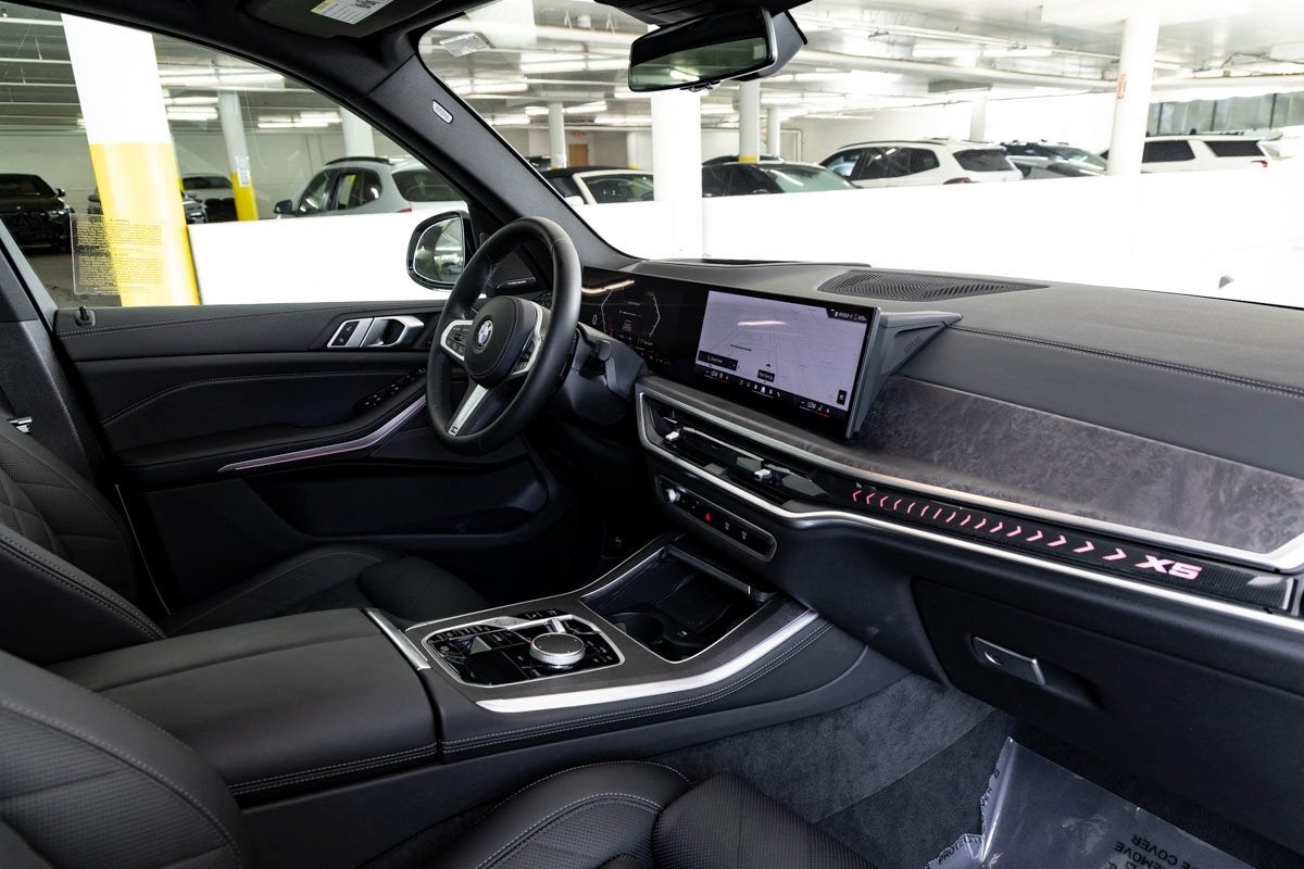 2025 BMW X5 xDrive40i