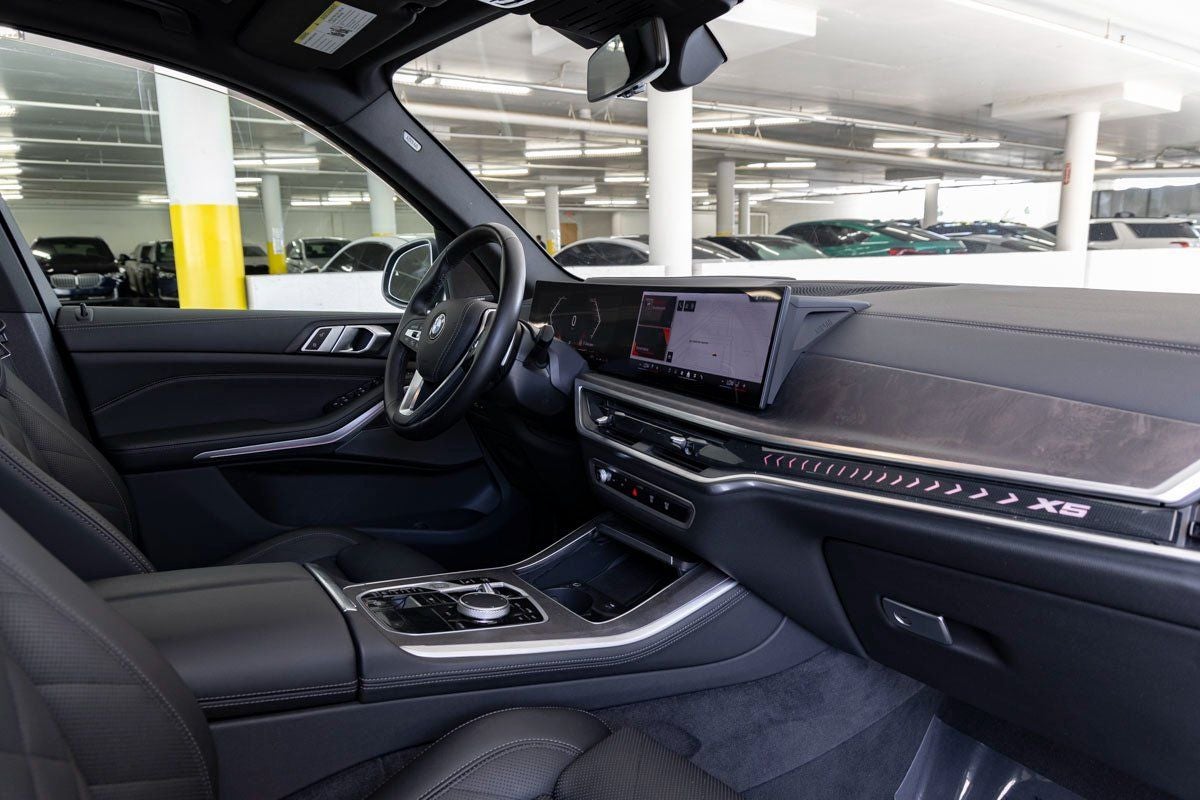 2025 BMW X5 xDrive40i