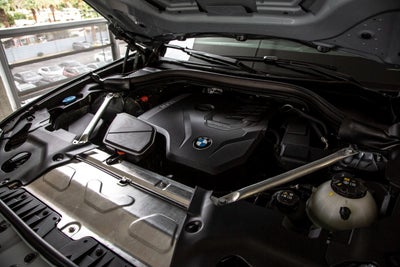 2025 BMW X4 xDrive xDrive30i