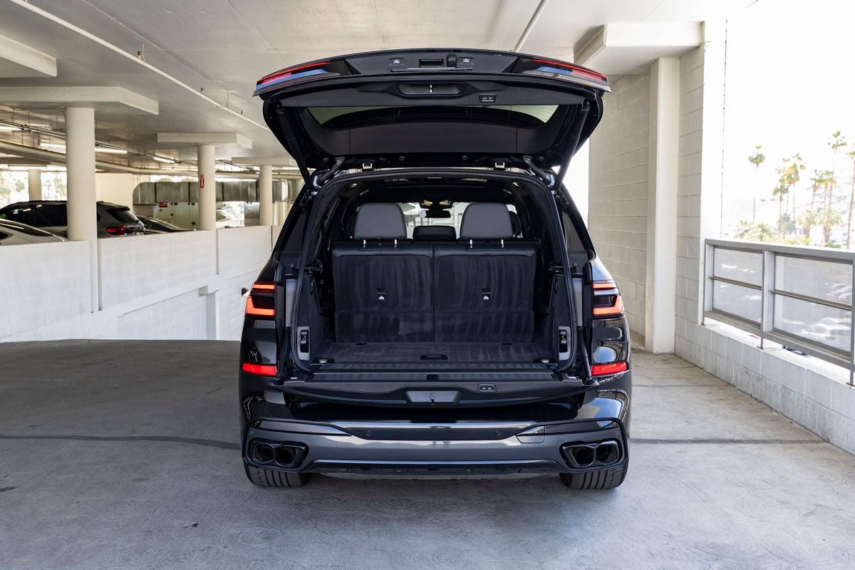 2025 BMW X7 M60i