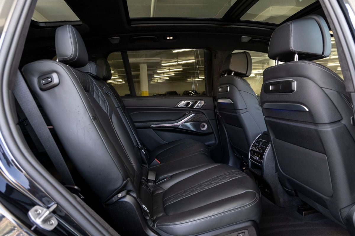 2025 BMW X7 M60i