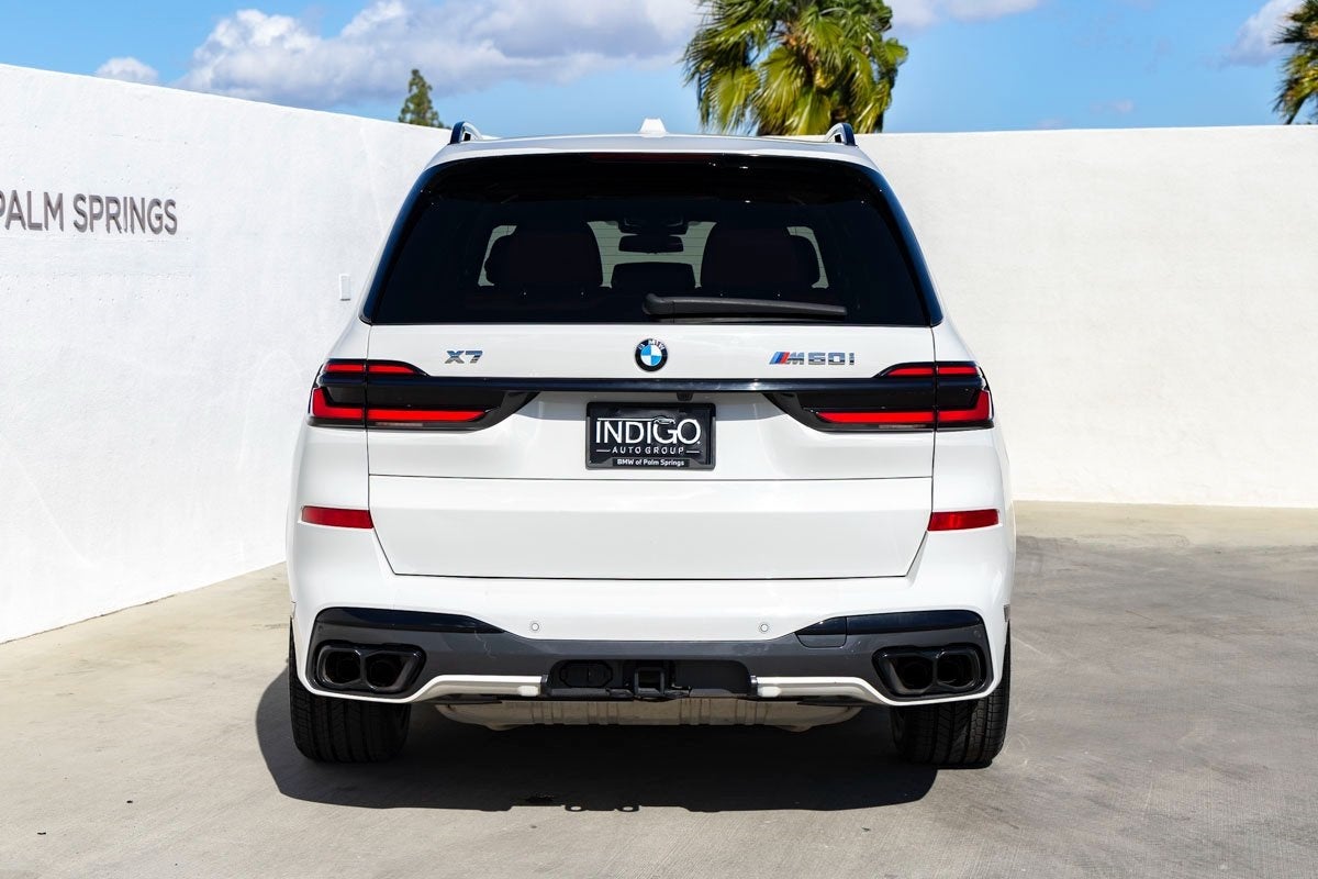 2025 BMW X7 M60i