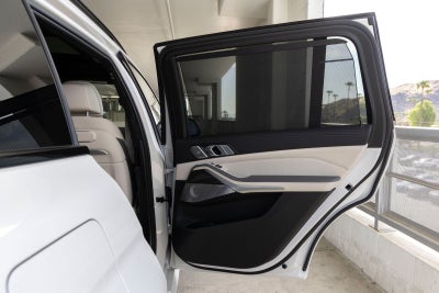 2027 BMW X7 M60i