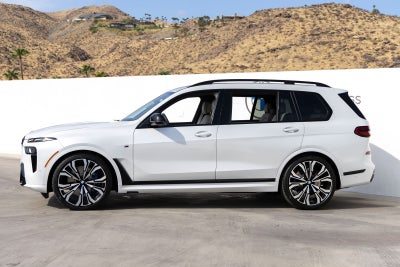 2027 BMW X7 M60i