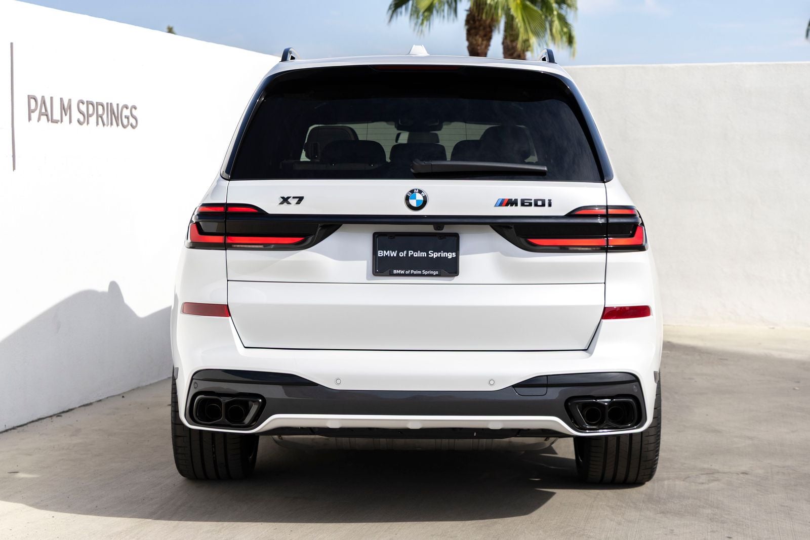 2027 BMW X7 M60i