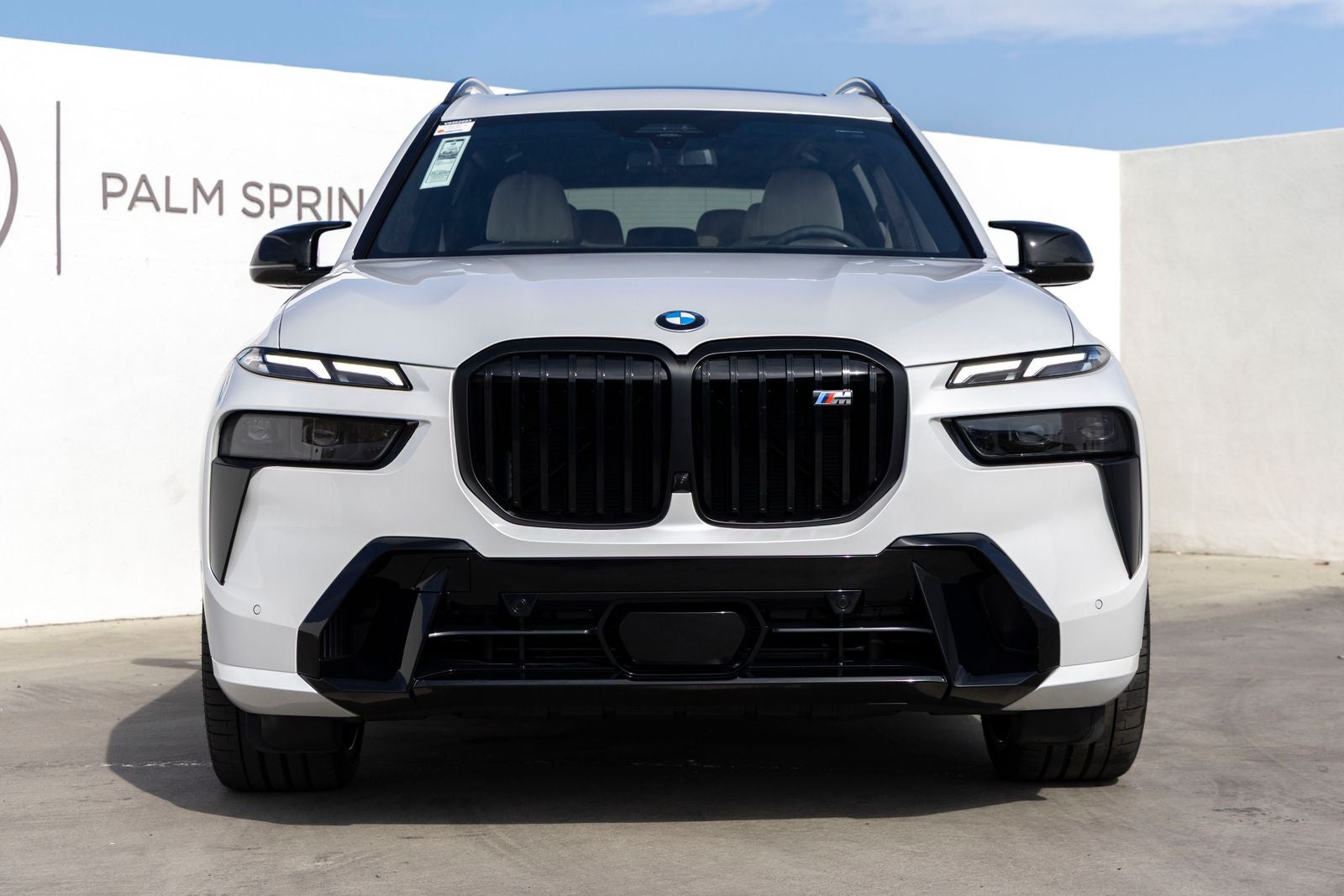 2027 BMW X7 M60i