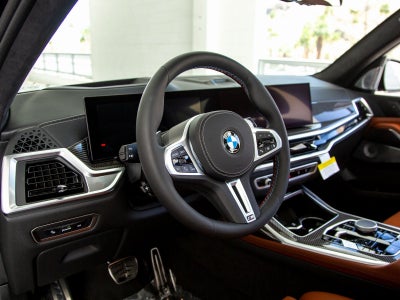 2024 BMW X7 M60i