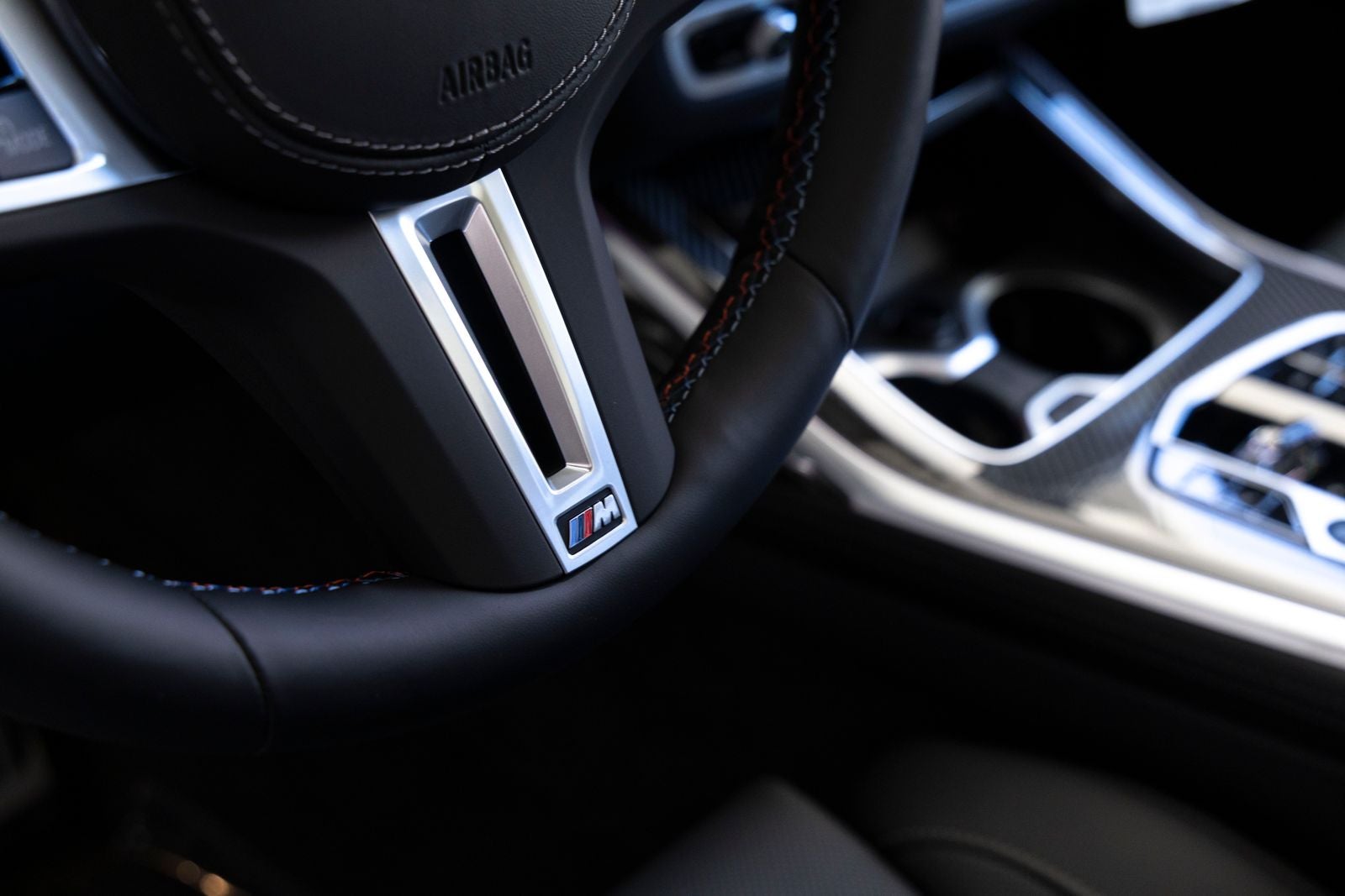 2027 BMW X7 M60i