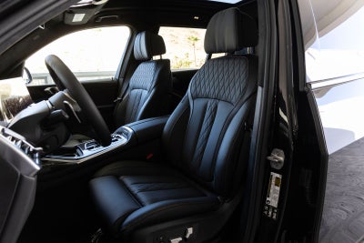 2027 BMW X7 M60i