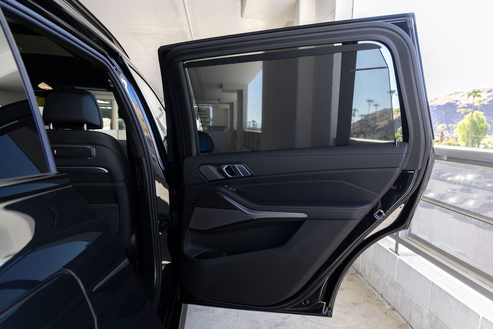 2027 BMW X7 M60i